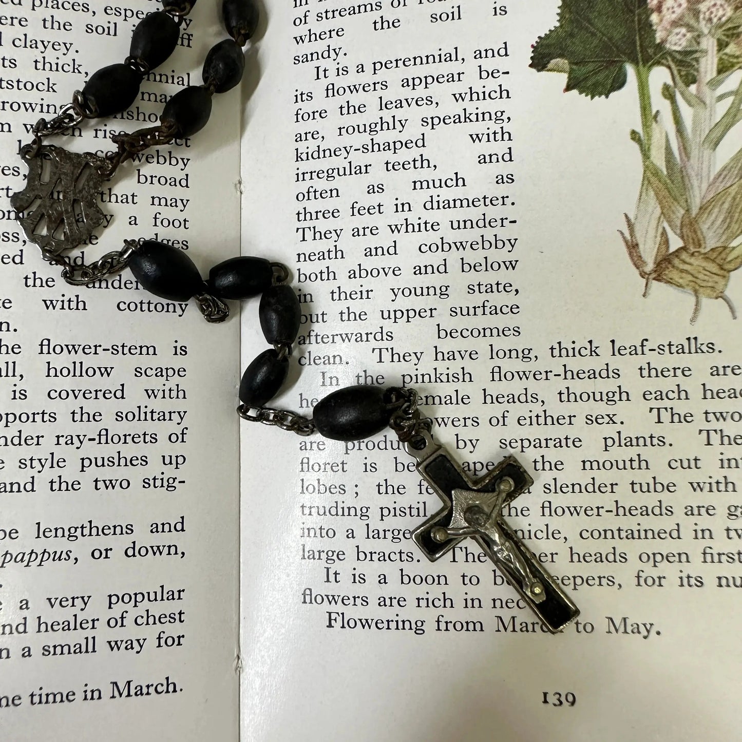 Beaded Rosary Beads Rosary Necklace Crucifix - The Blind Mole
