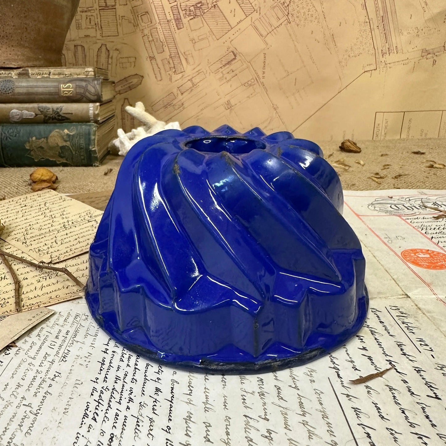 Enamel French Gugelgupf Cake Pudding Mould - The Blind Mole