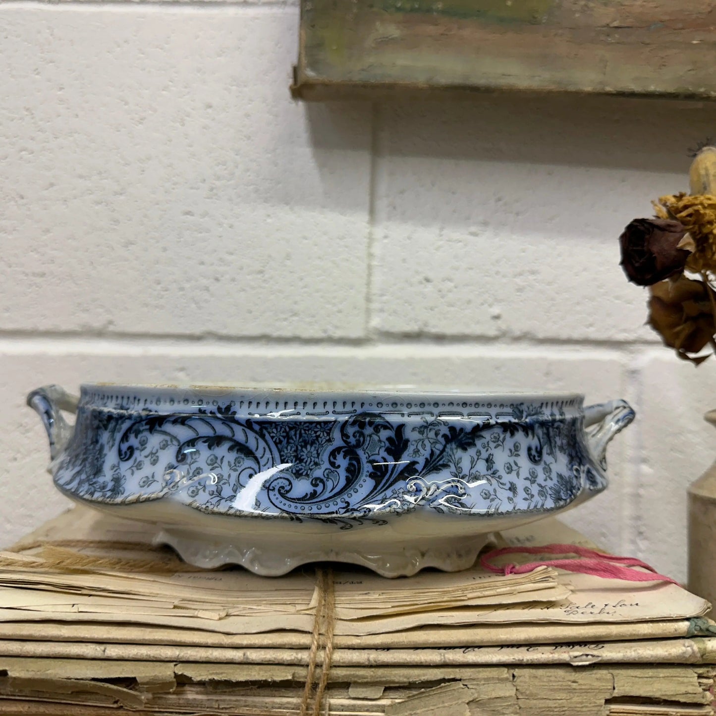 Antique Blue & White Tureen - The Blind Mole