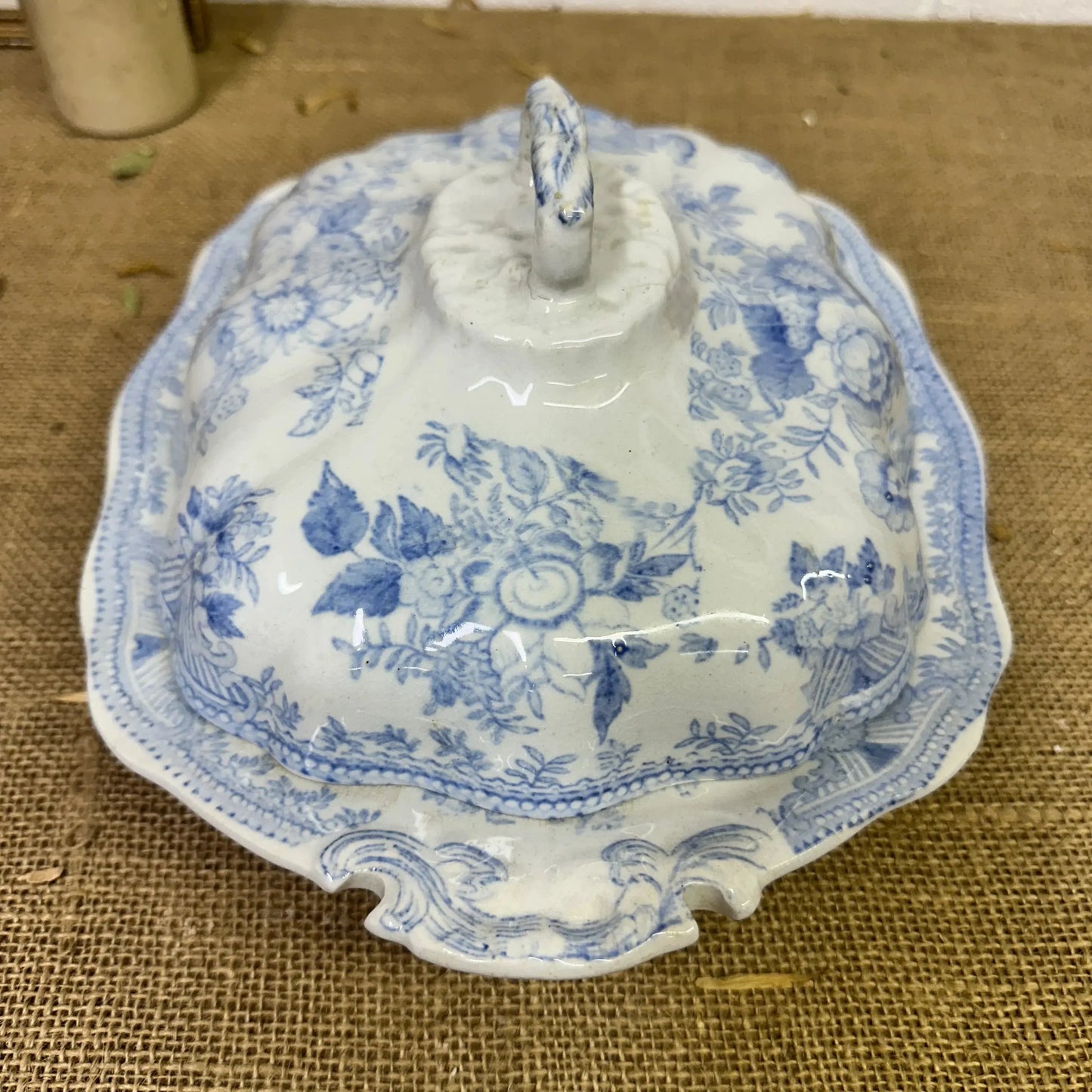 Wedgwood Victorian Tureen Asiatic Pheasant - The Blind Mole