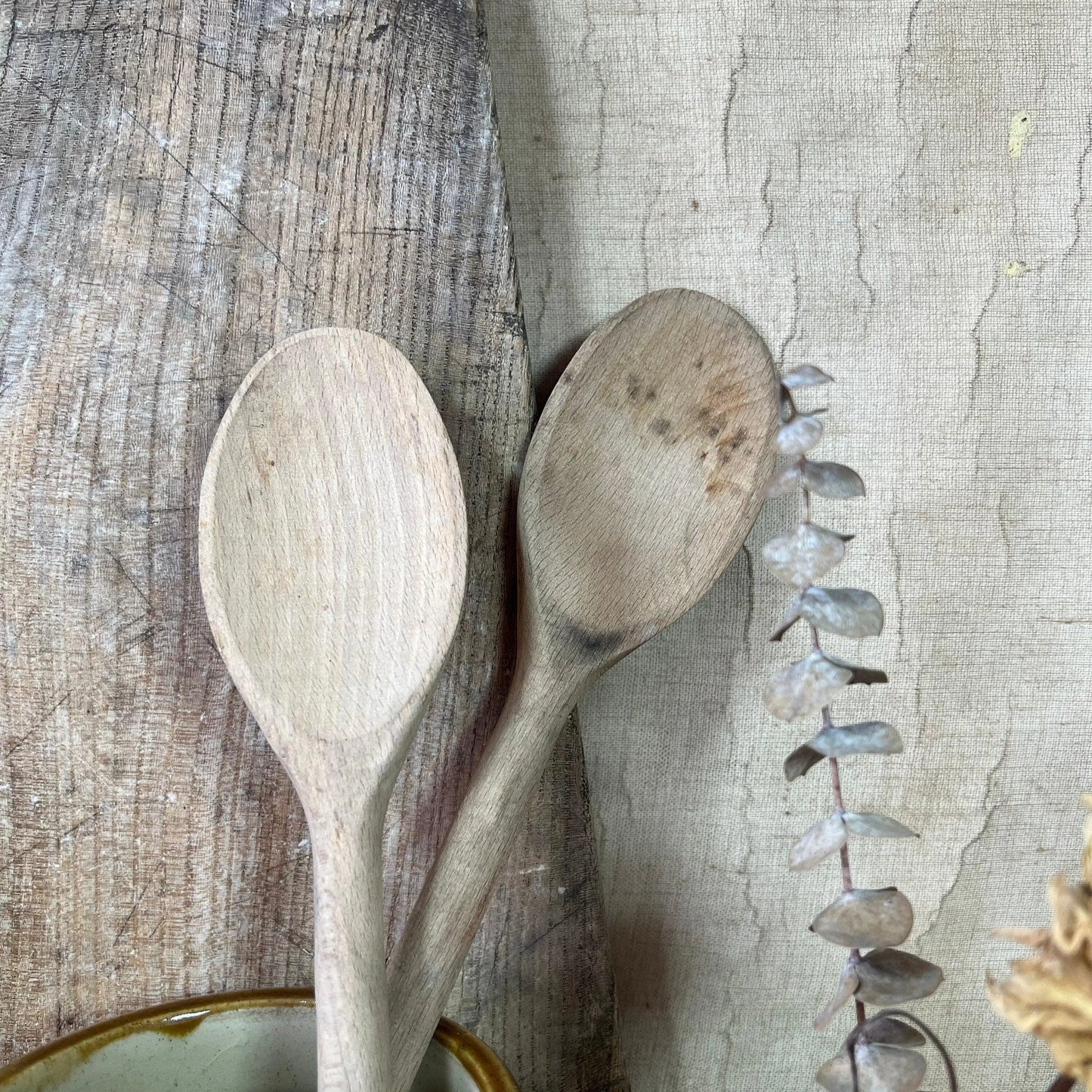 Pair of Rustic Farmhouse Wooden Spoons - The Blind Mole