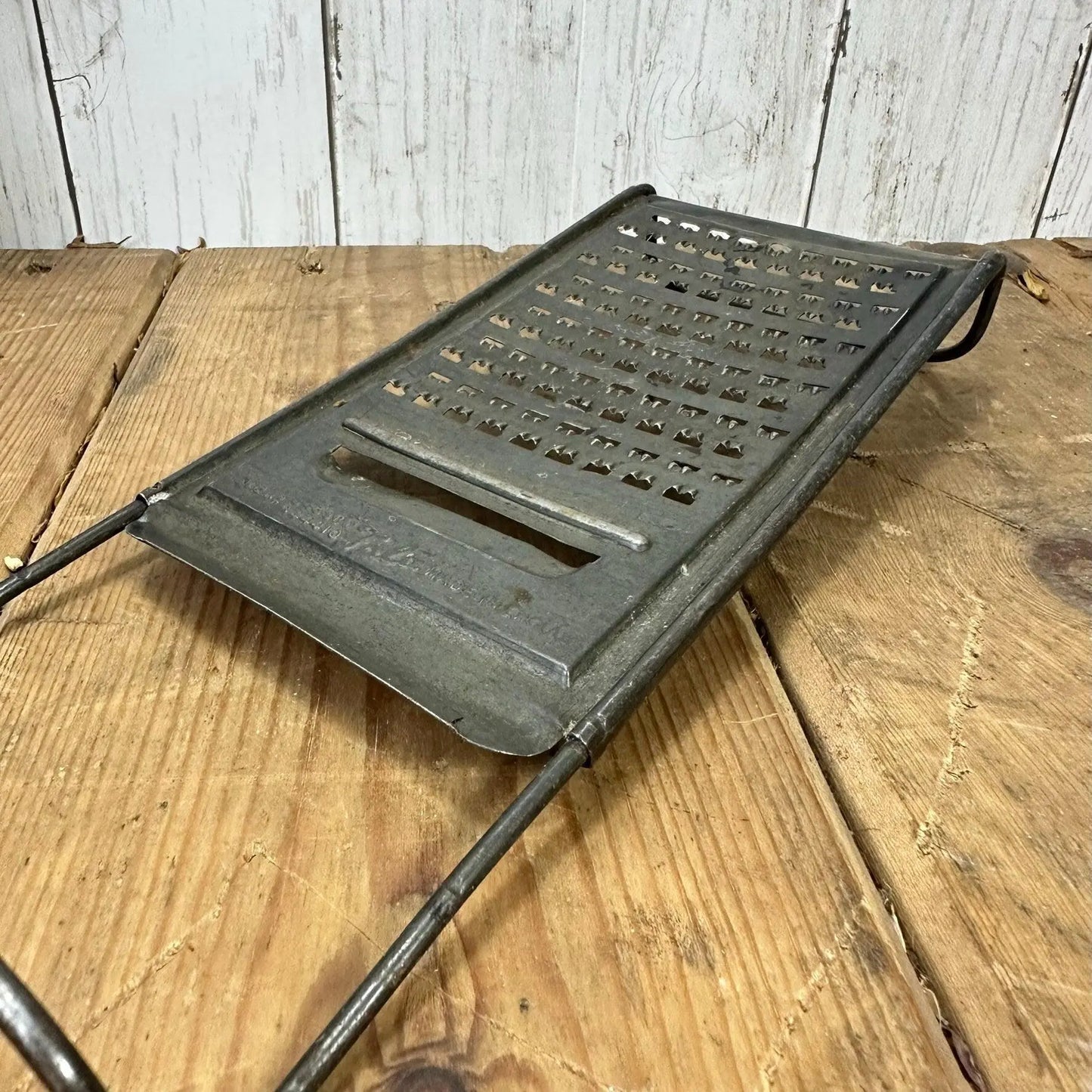 Vintage Hanging Metal Tala Grater Cheese Grater - The Blind Mole