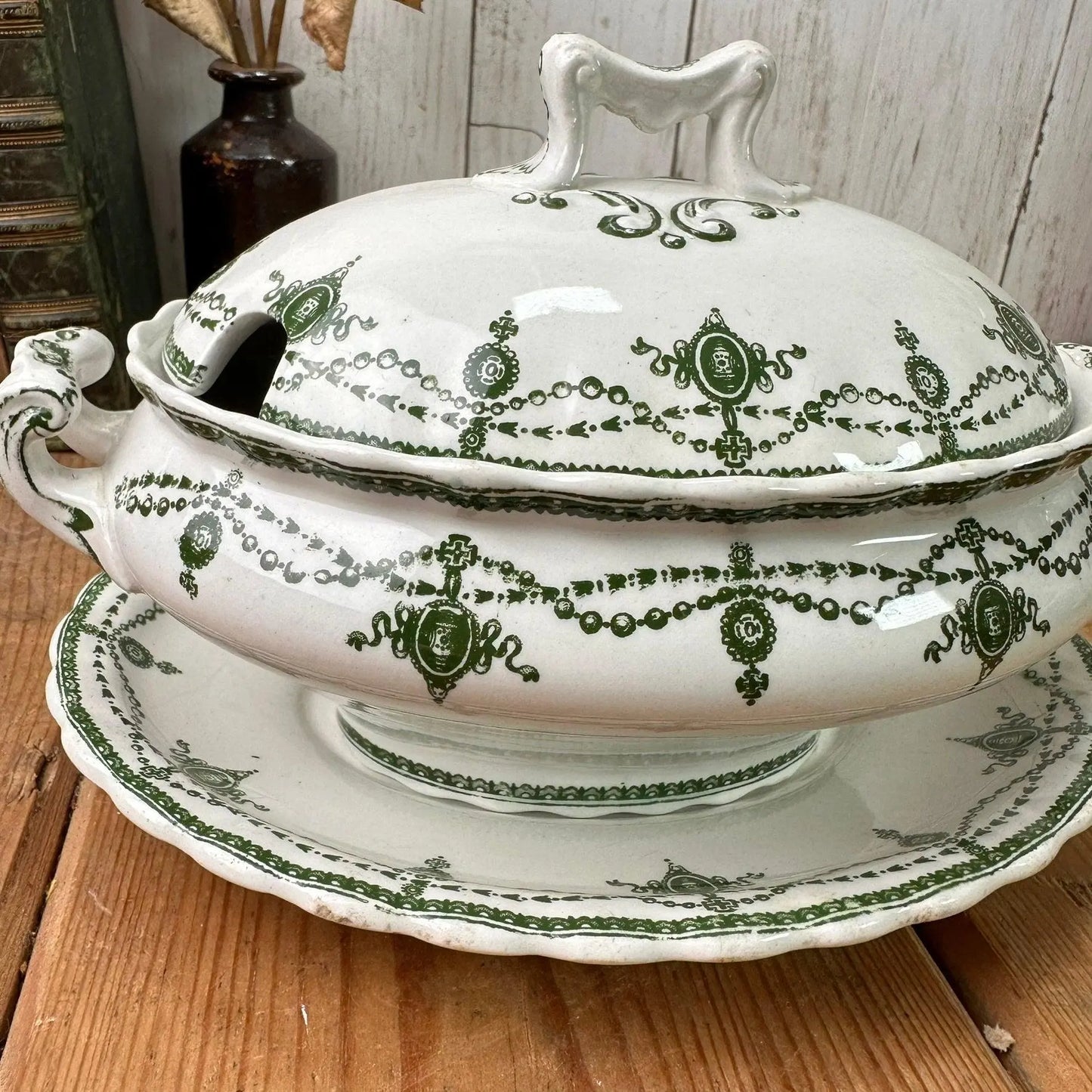 Ludgate by Keeling & Co Kingston Green Sauce Tureen - The Blind Mole
