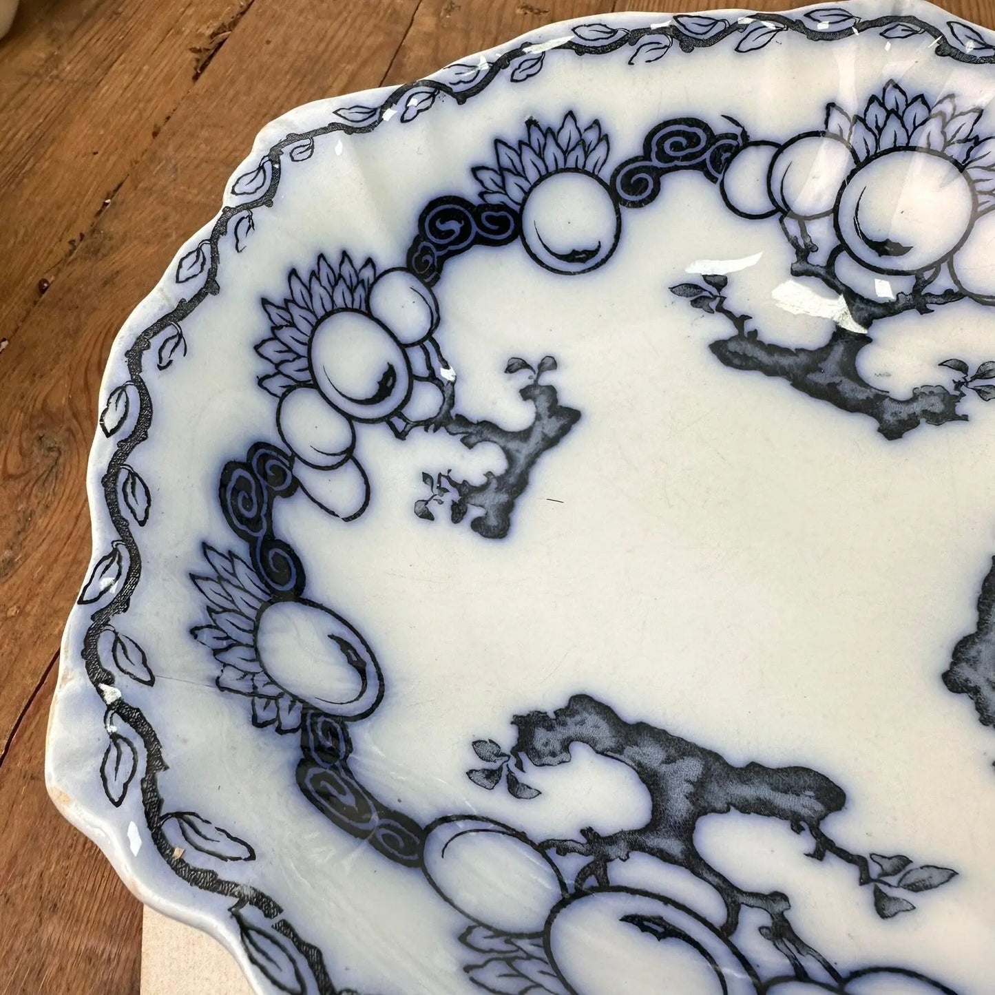 Losol Ware by Keeling and Co Kingston Blue Bowl Chandos Pattern - The Blind Mole