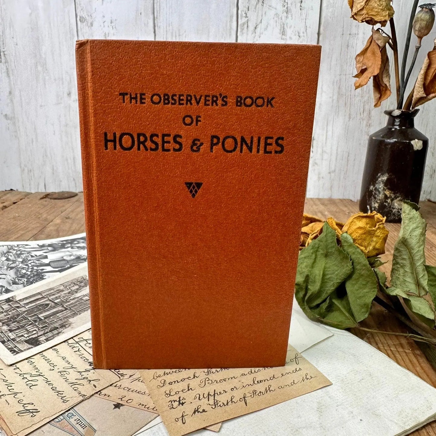 The observer’s book of Horses & Ponies Top - Bottom - The Blind Mole