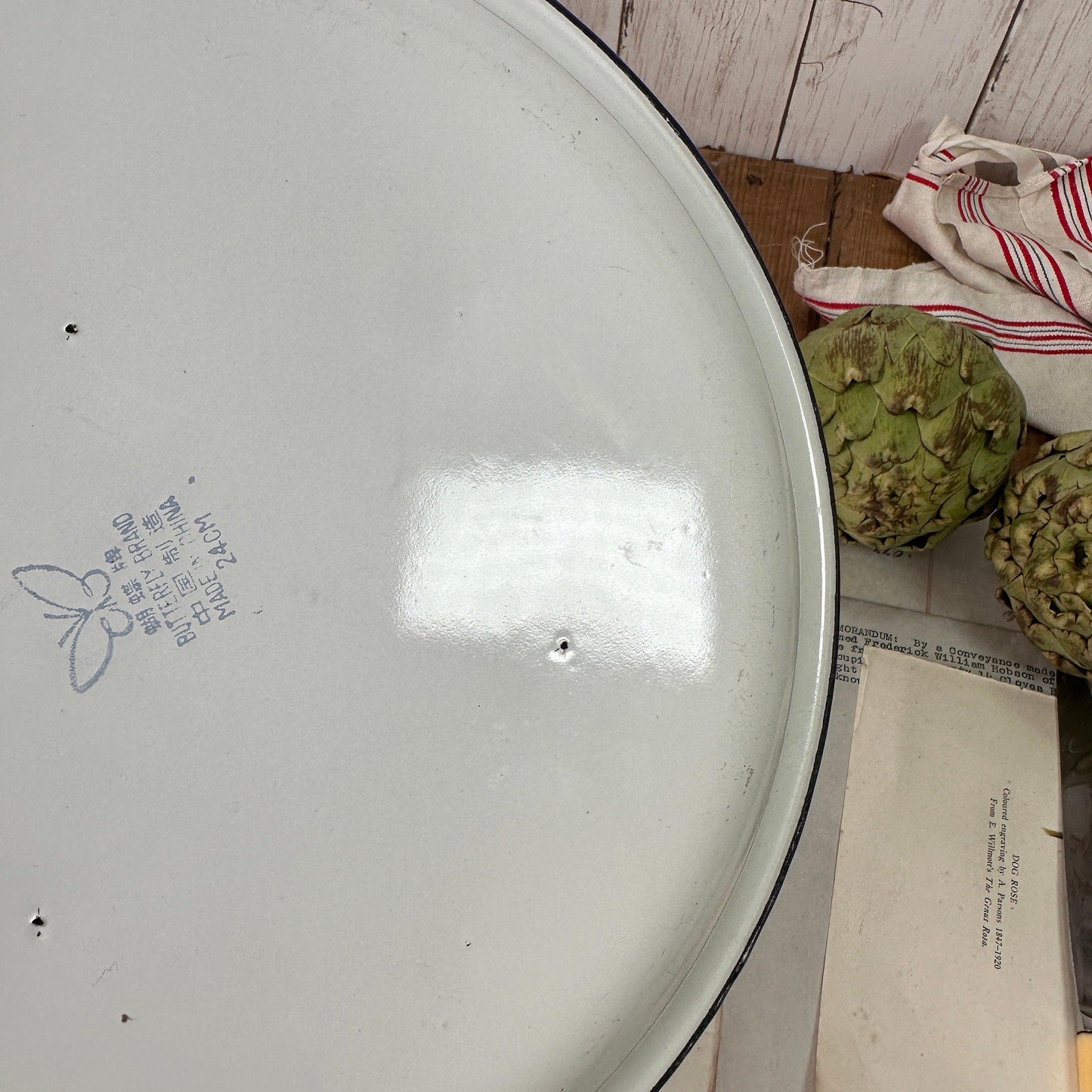 Vintage Enamel White & Blue Shallow Plate 24cm - The Blind Mole