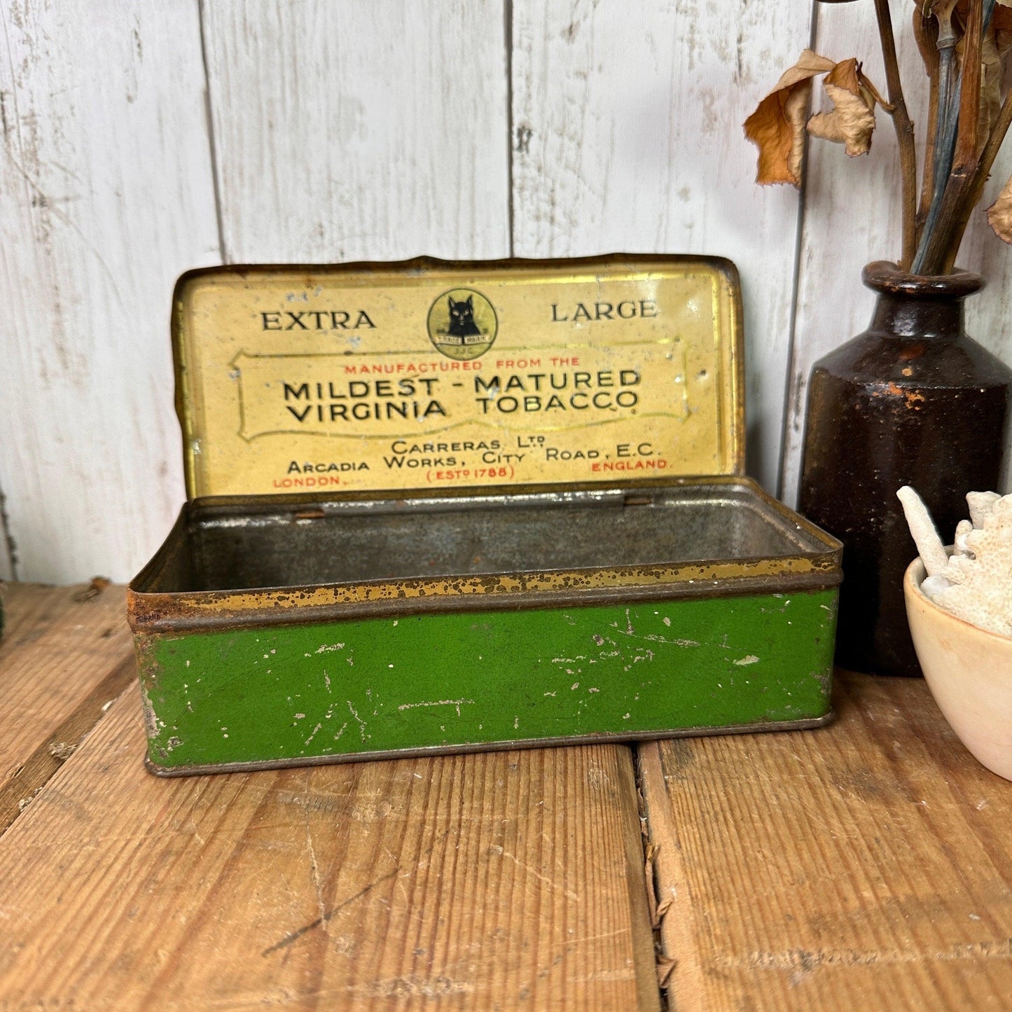 Antique Black Cat Cigarette’s Rectangle Tin - The Blind Mole