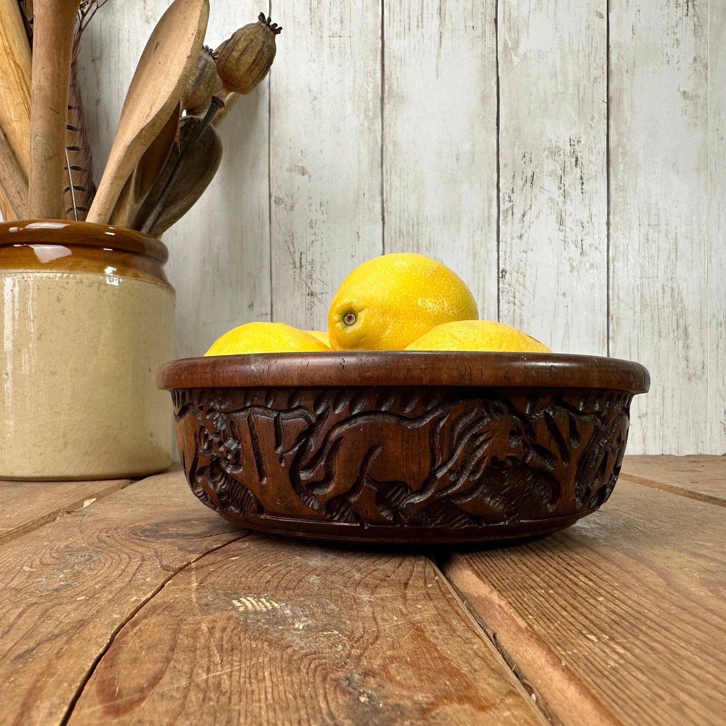 Mid Century Carved Wooden Bowl Folk Art - Fruit Bowl - The Blind Mole