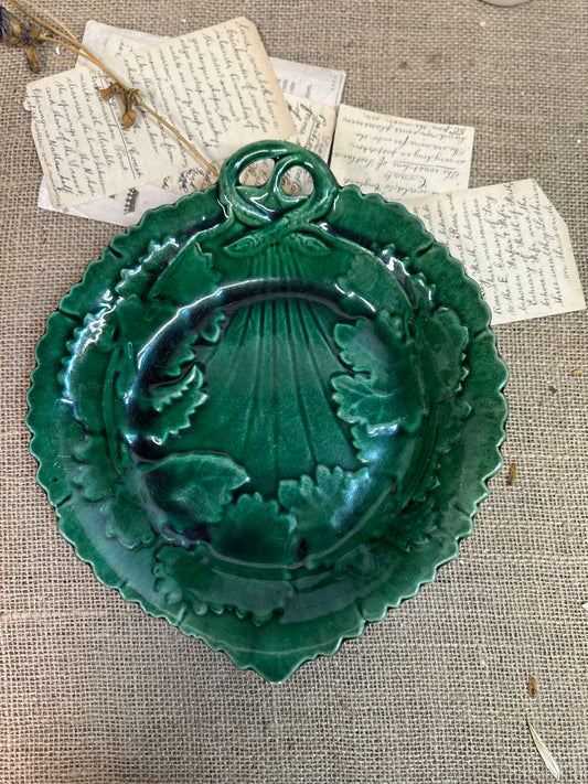 Victorian Cabbage Ware Majolica Plate