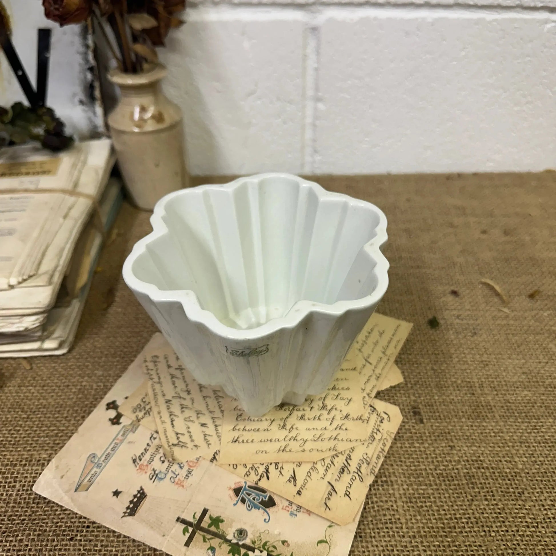 Antique Shelley Star Jelly Mould - The Blind Mole