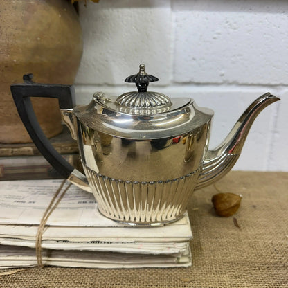 Queen Anne Style Victorian EPNS Tea-set - The Blind Mole