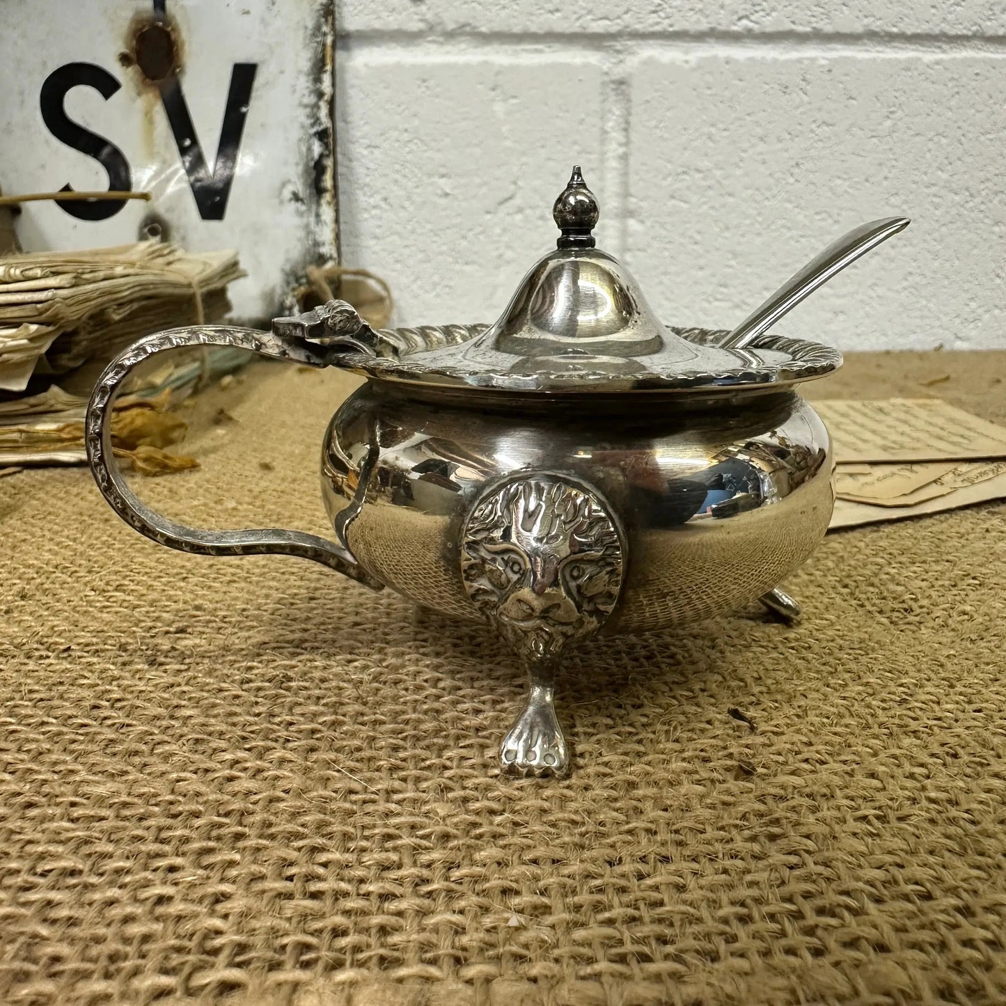 Stunning Victorian Style Silver Plated Mustard Pot - The Blind Mole