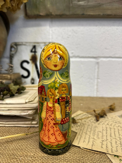Matryoshka Russian Decanter Nesting Doll - The Blind Mole