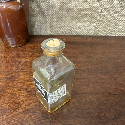 Apothecary Chemist Bottle Reeves Charcoal The Blind Mole