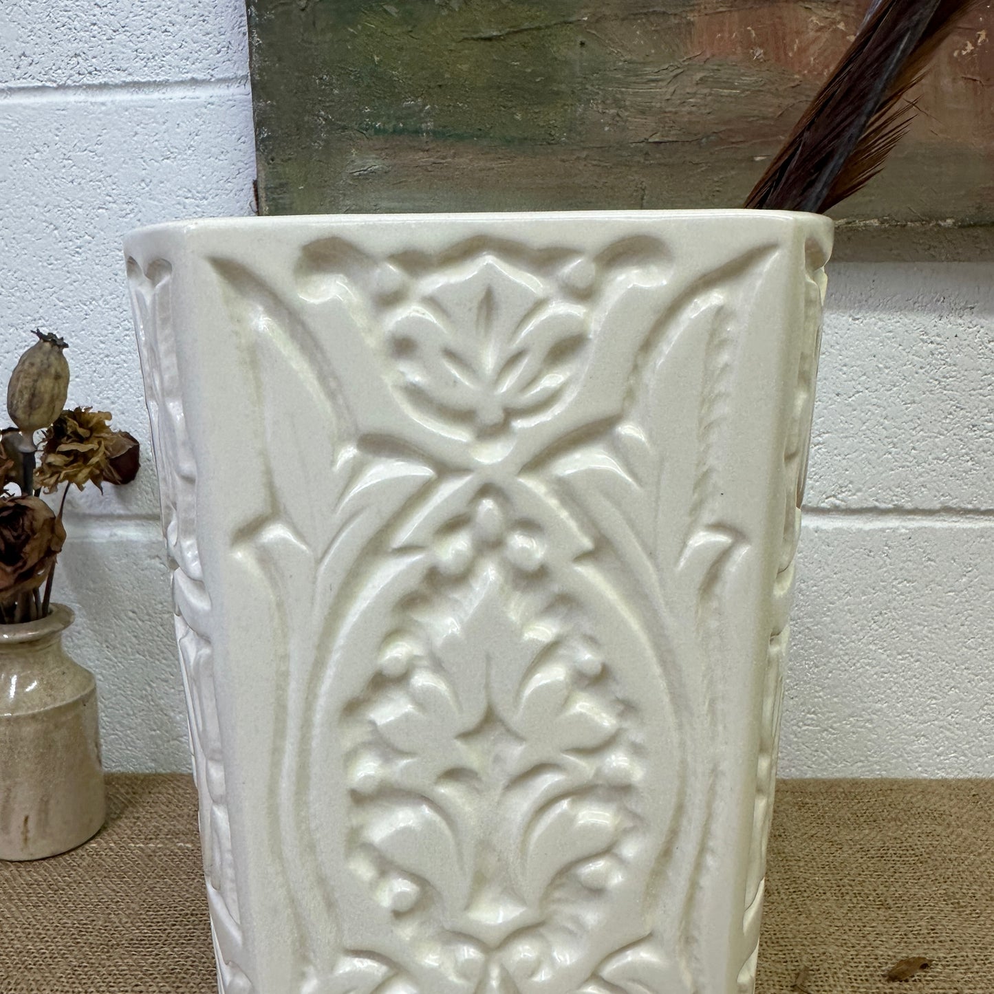 White Moonstone Beswick Fern Vase