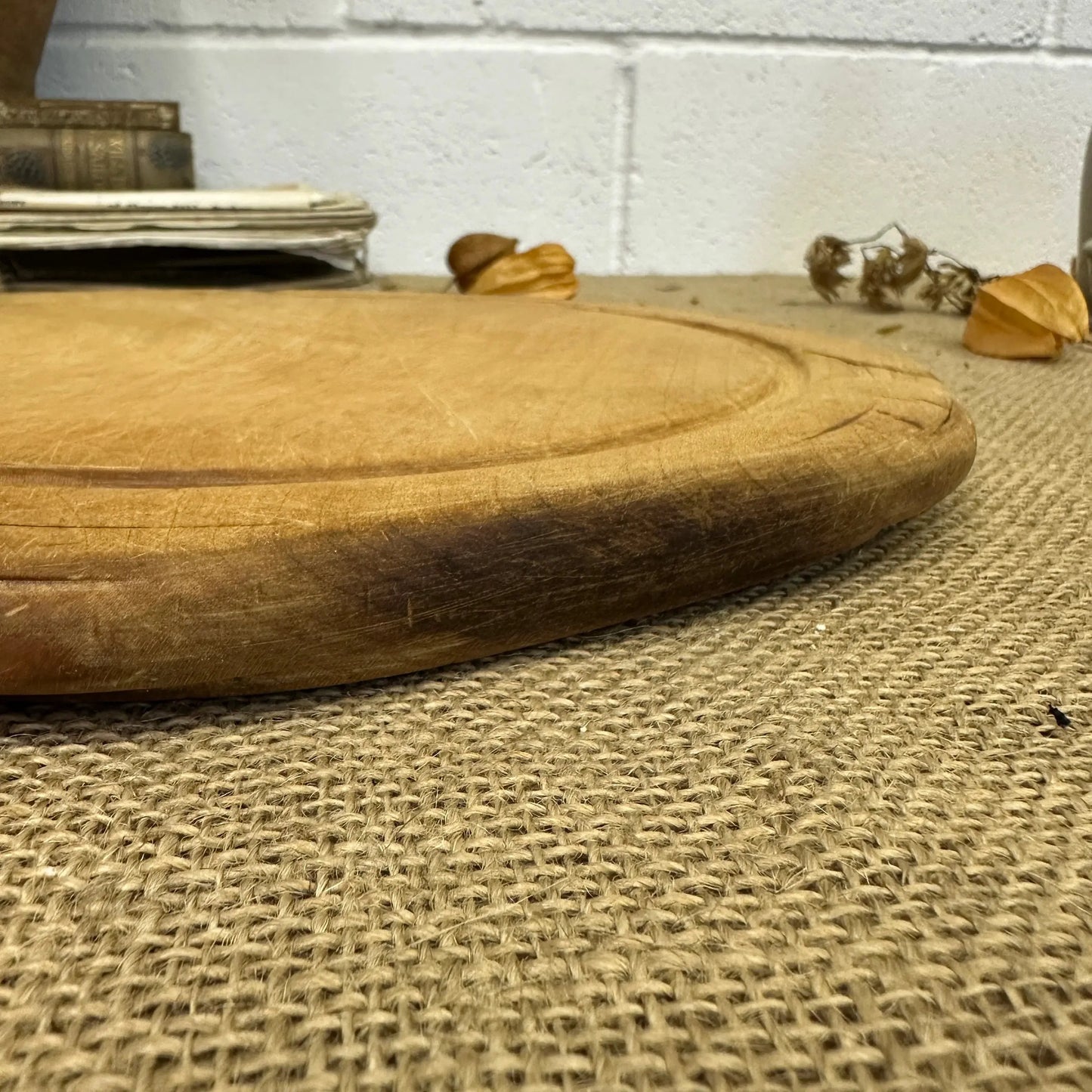 Antique Sycamore Bread Chopping Board - The Blind Mole