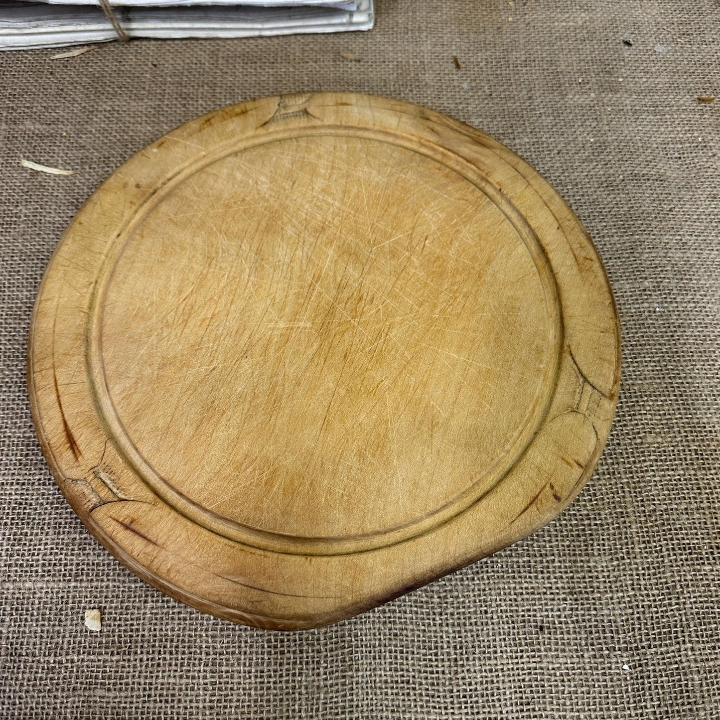 Antique Sycamore Bread Chopping Board - The Blind Mole