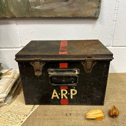 Metal Air Raid Fist Aid Tin