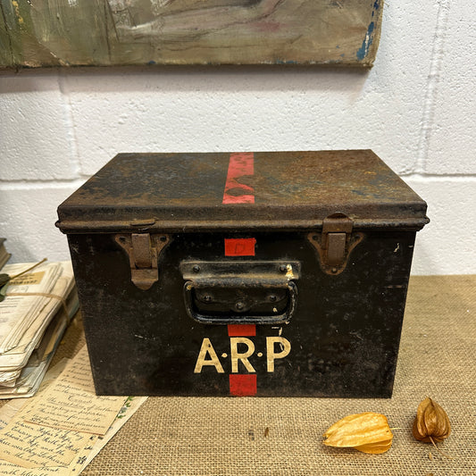 Metal Air Raid Fist Aid Tin