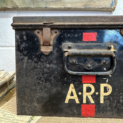 Metal Air Raid Fist Aid Tin