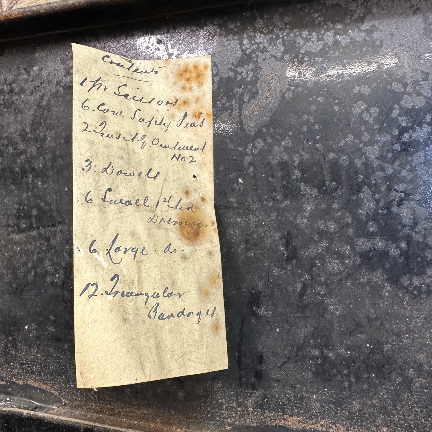 Metal Air Raid Fist Aid Tin