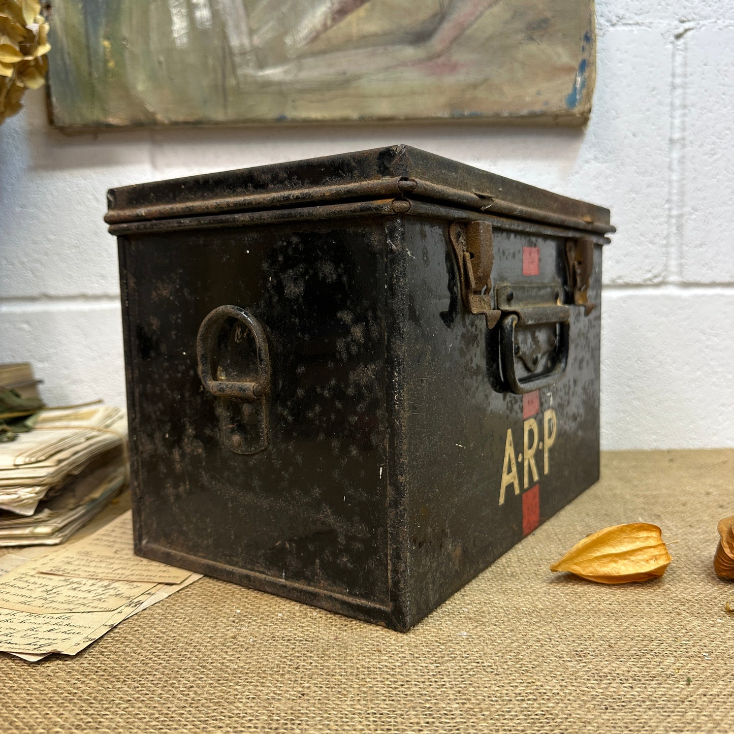 Metal Air Raid Fist Aid Tin