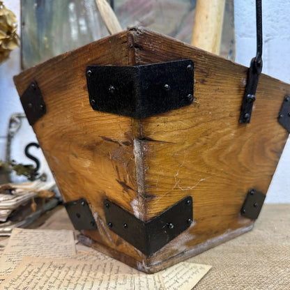 Antique Housemaid Trug Bucket The Blind Mole