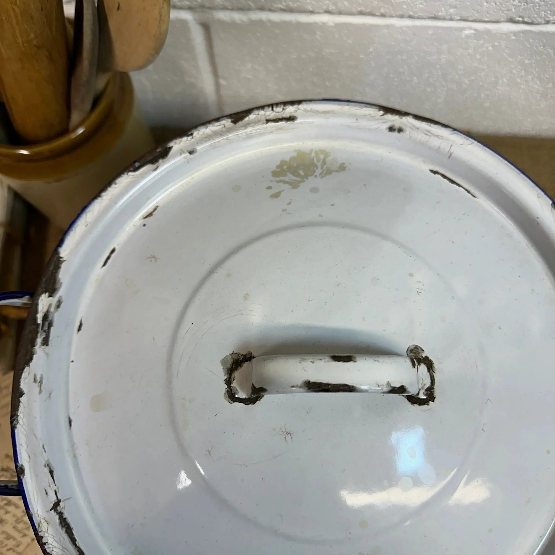 Large Enamel Flour Bin - The Blind Mole