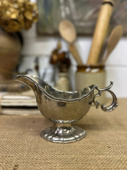 Stunning Georgian Style Silver Plated Cream Jug - The Blind Mole