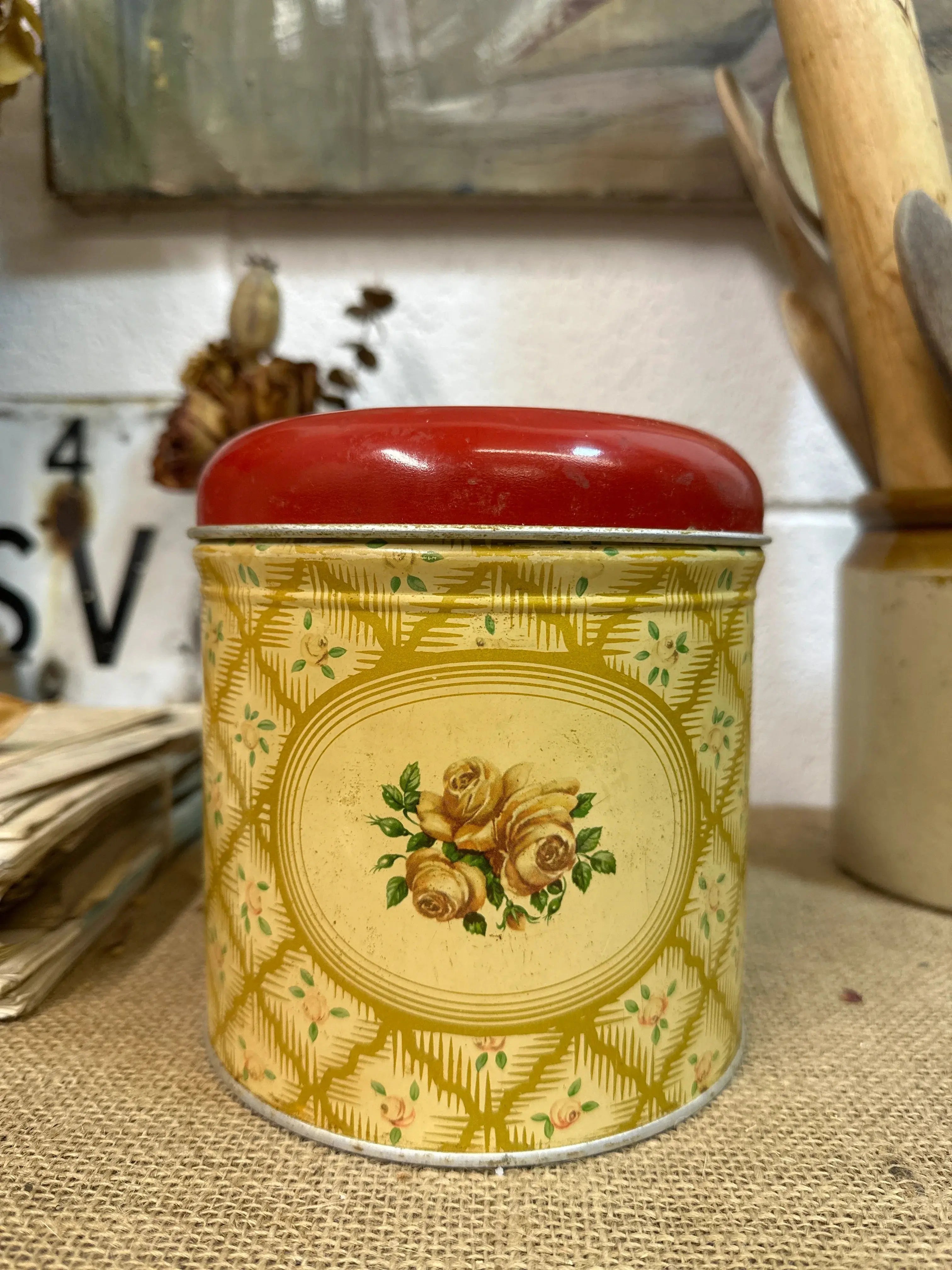 Vintage Worcester Ware Biscuit Tin - The Blind Mole