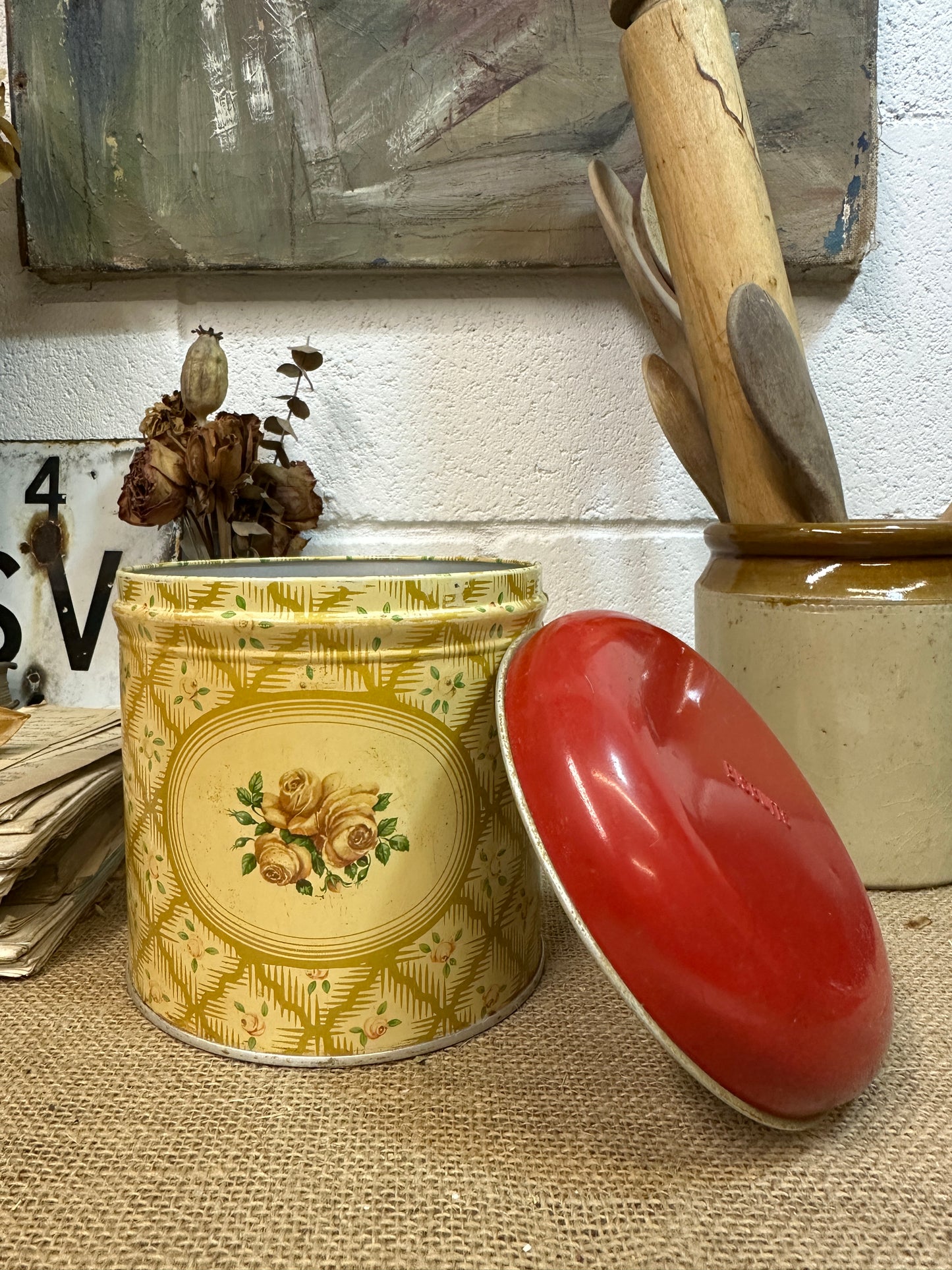 Vintage Worcester Ware Biscuit Tin