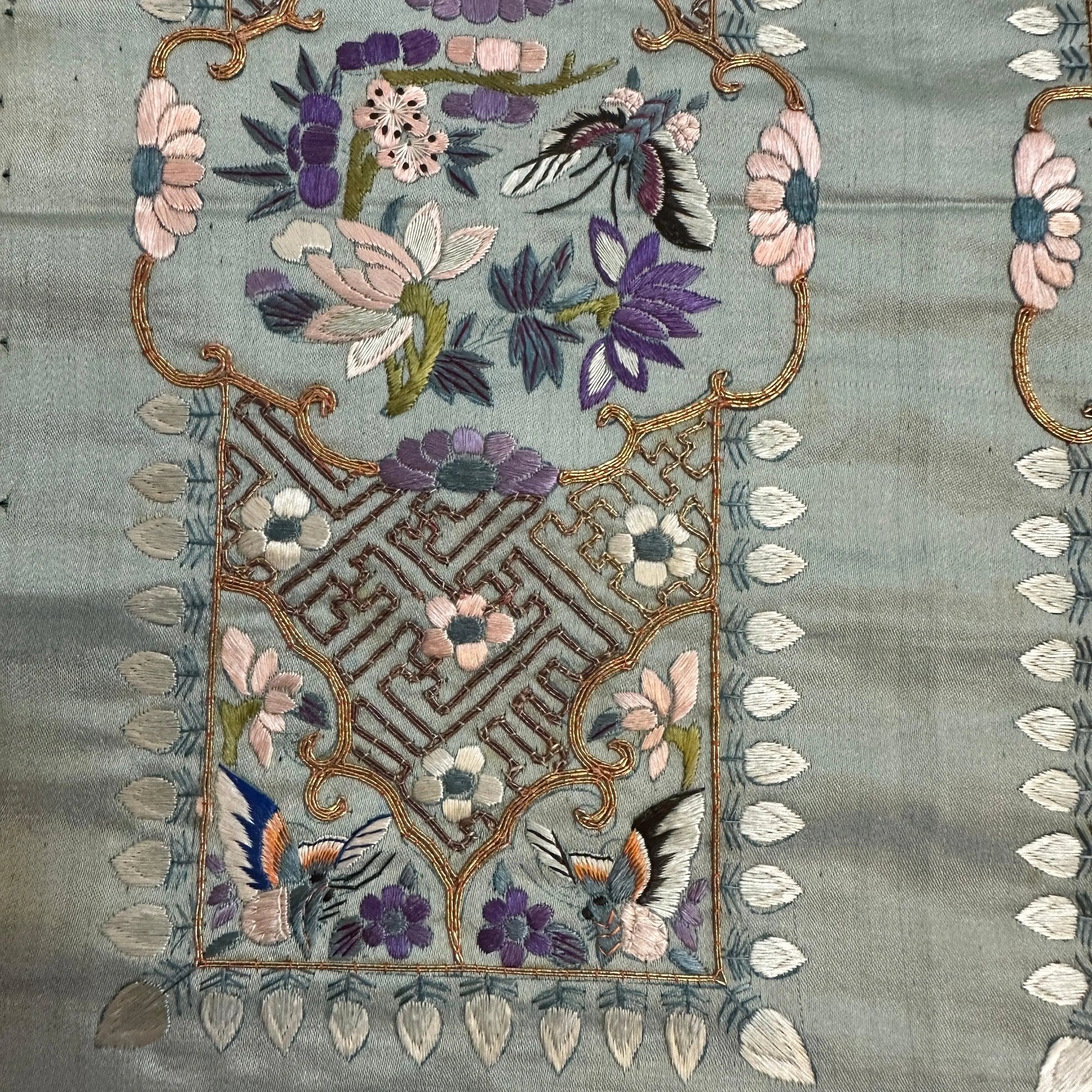 Chinese Embroidered Silk Sleeve Band - The Blind Mole