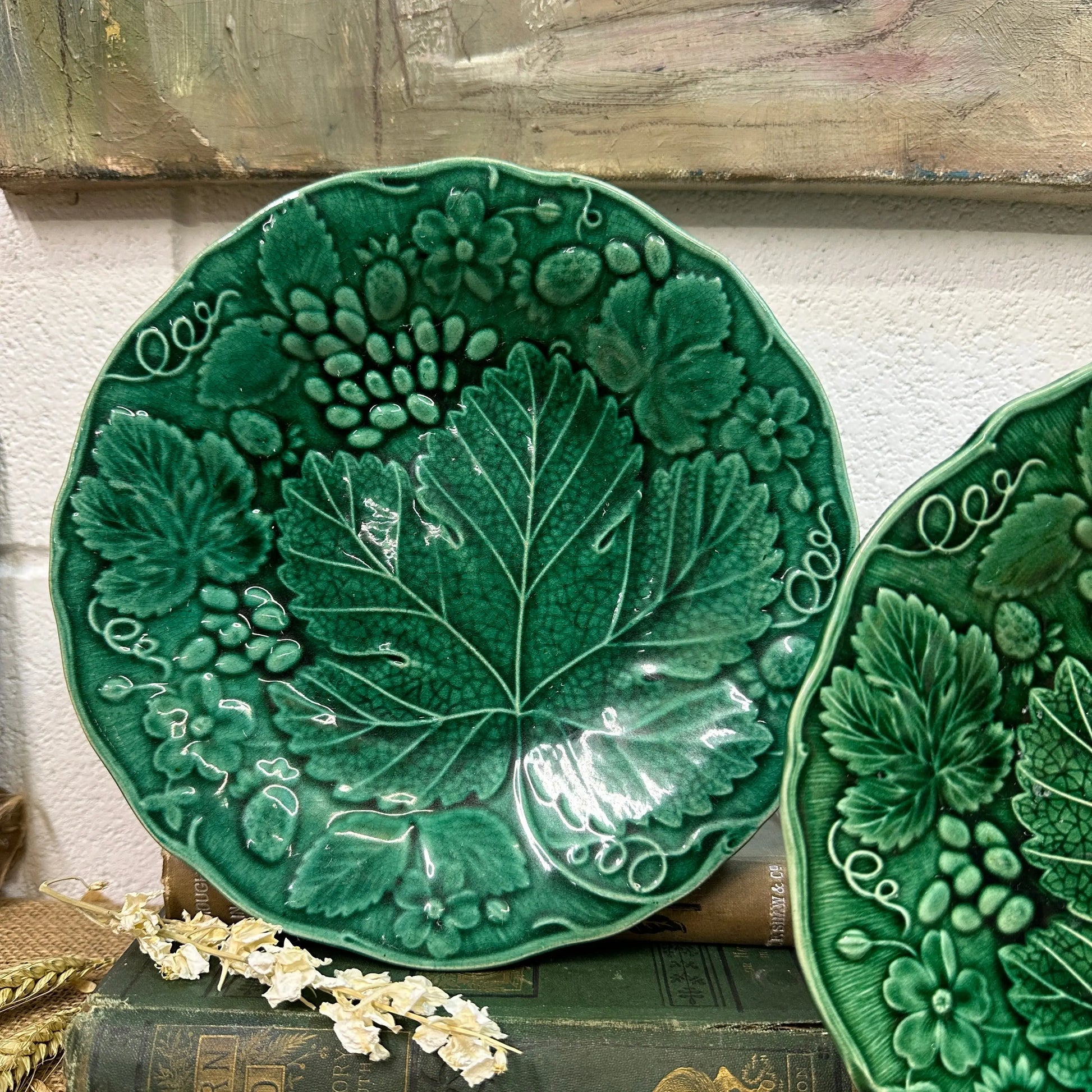 Victorian Strawberry Leaf Majolica Plates Pair The Blind Mole