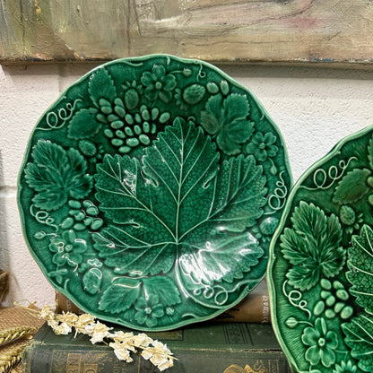 Victorian Strawberry Leaf Majolica Plates Pair The Blind Mole