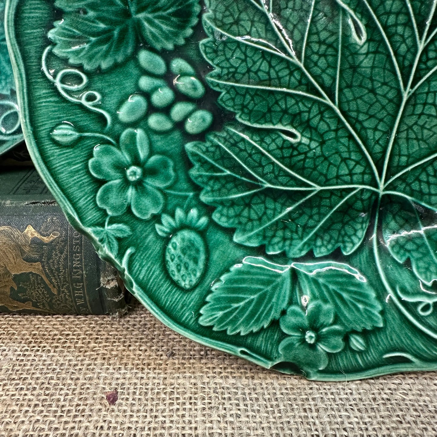Victorian Strawberry Leaf Majolica Plates Pair The Blind Mole