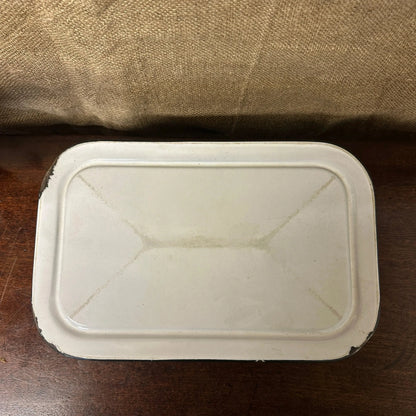 Vintage White Roasting/Serving Dish The Blind Mole