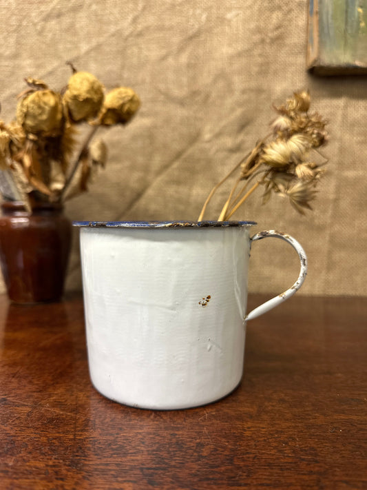 Enamel Vintage White Mug The Blind Mole