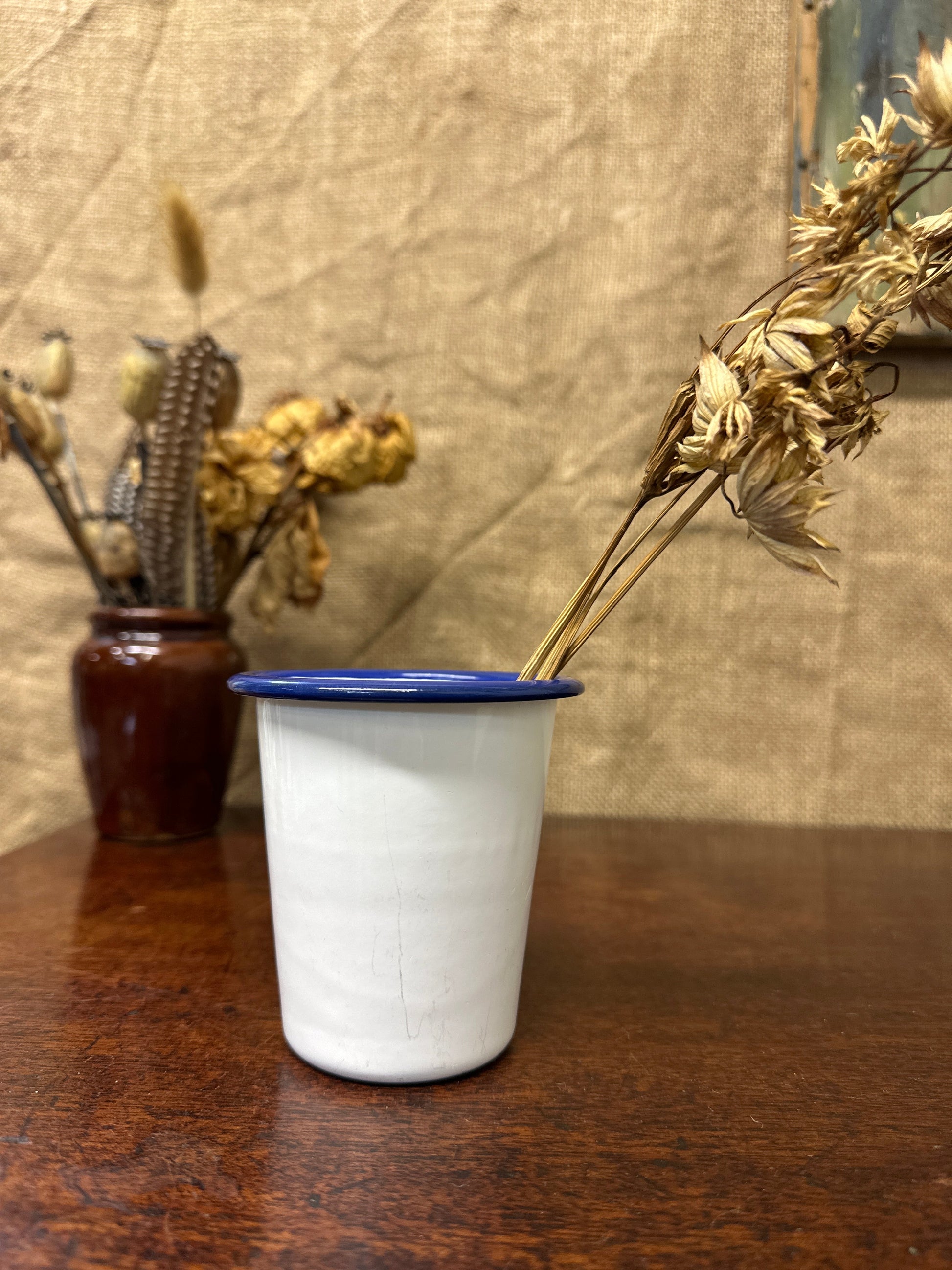 Enamel Vintage White Tumbler The Blind Mole