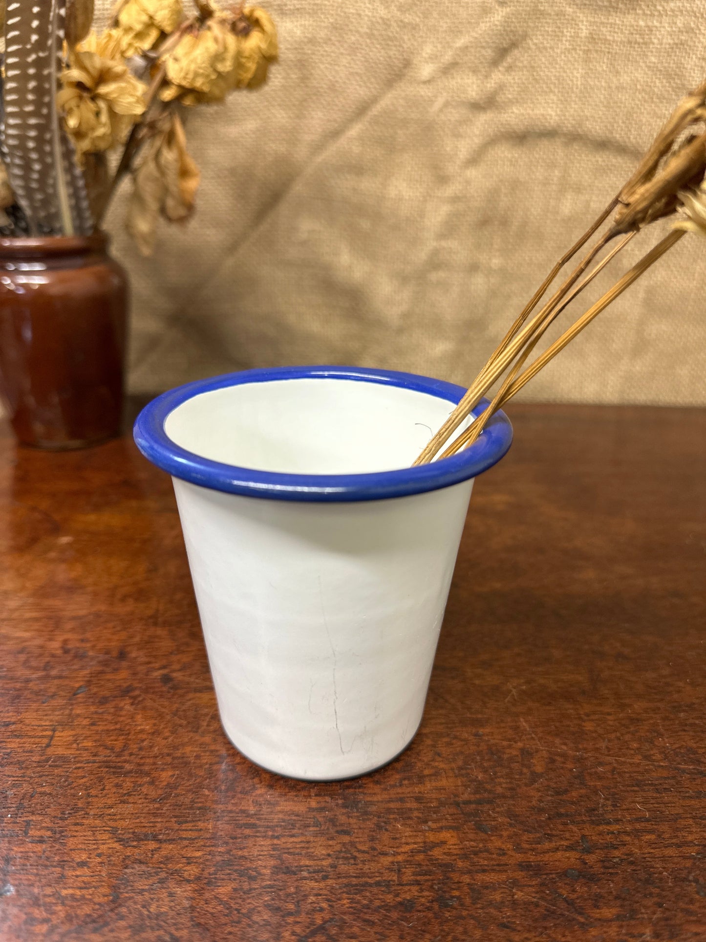 Enamel Vintage White Tumbler The Blind Mole