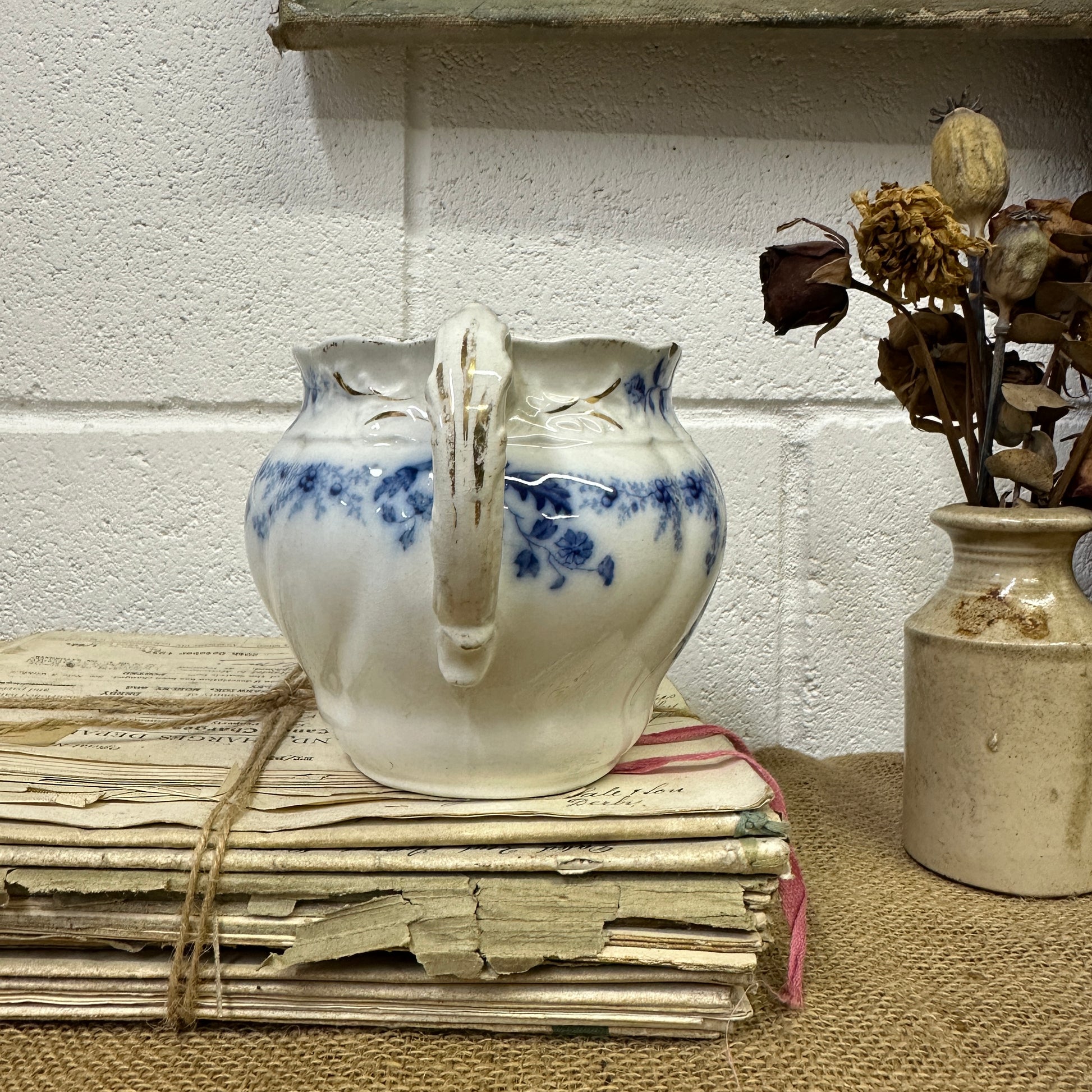 Flow Blue Sugar Bowl Pot - The Blind Mole