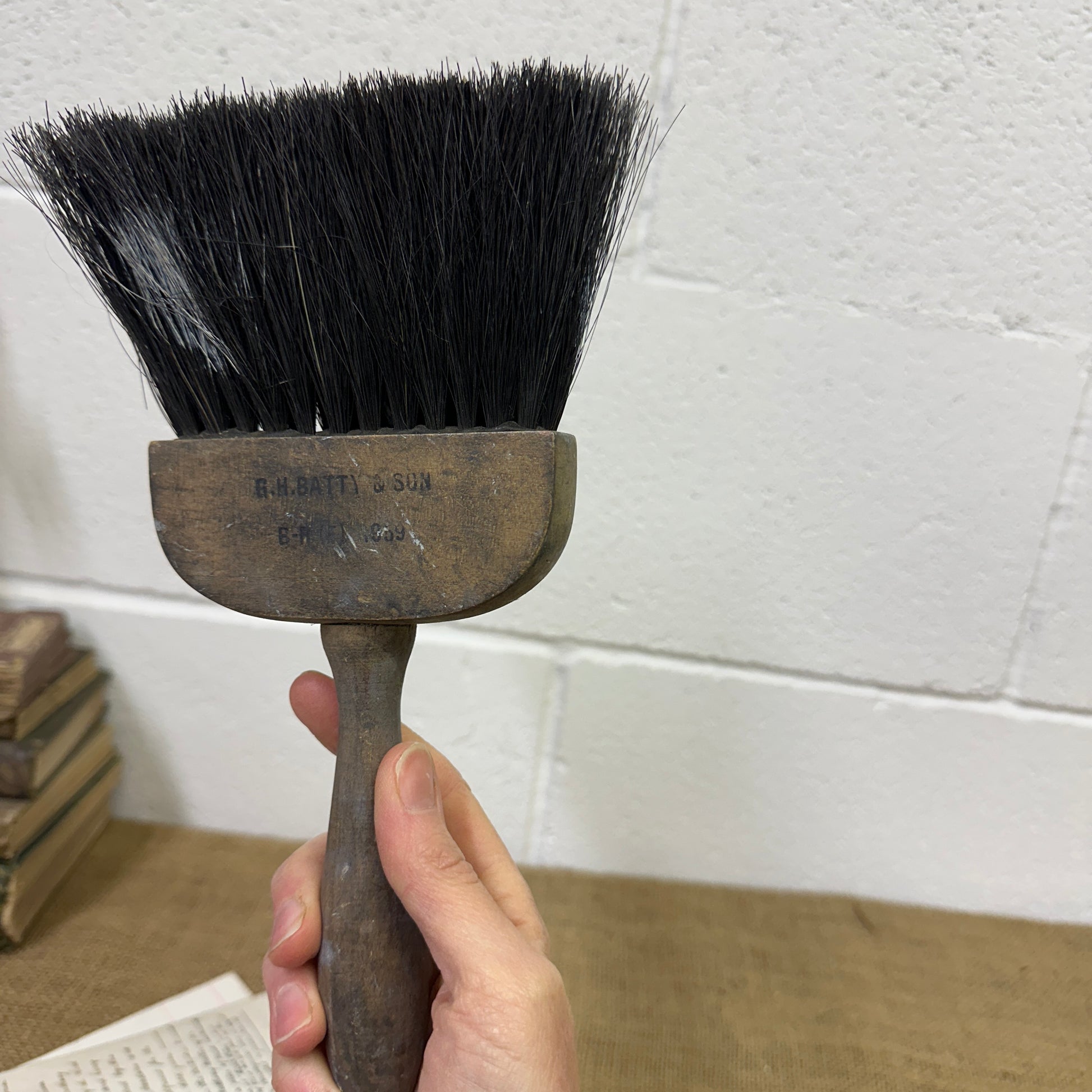 Rustic British Painters Dusting Brush Branded - The Blind Mole