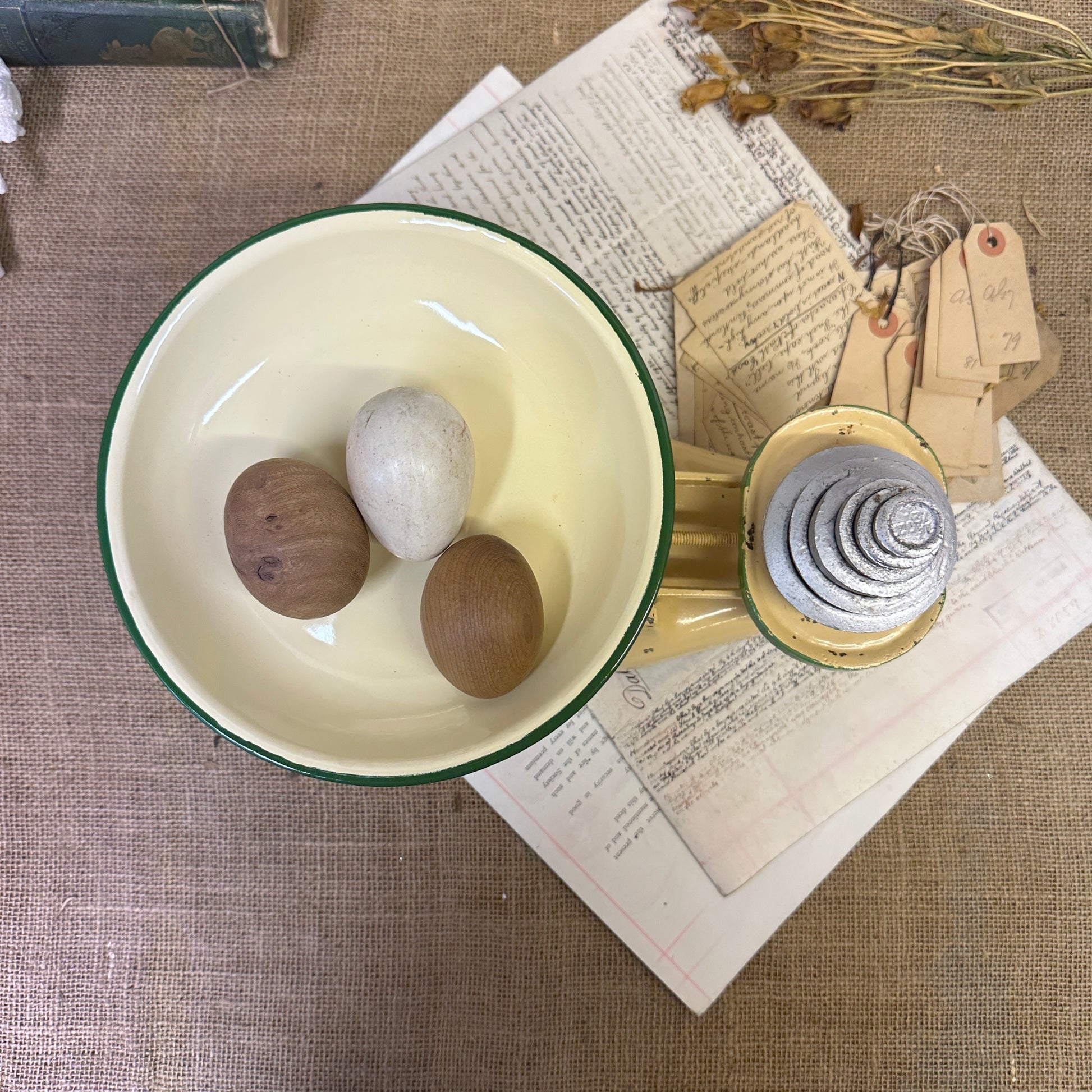 Vintage Yellow Enamel Kitchen Scales - The Blind Mole