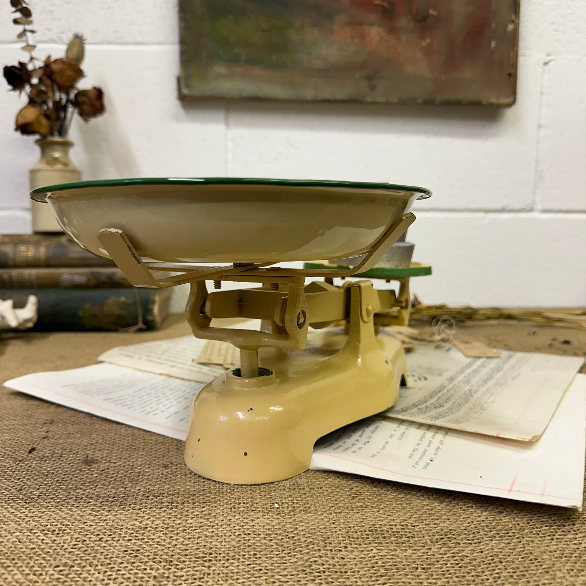 Vintage Yellow Enamel Kitchen Scales - The Blind Mole