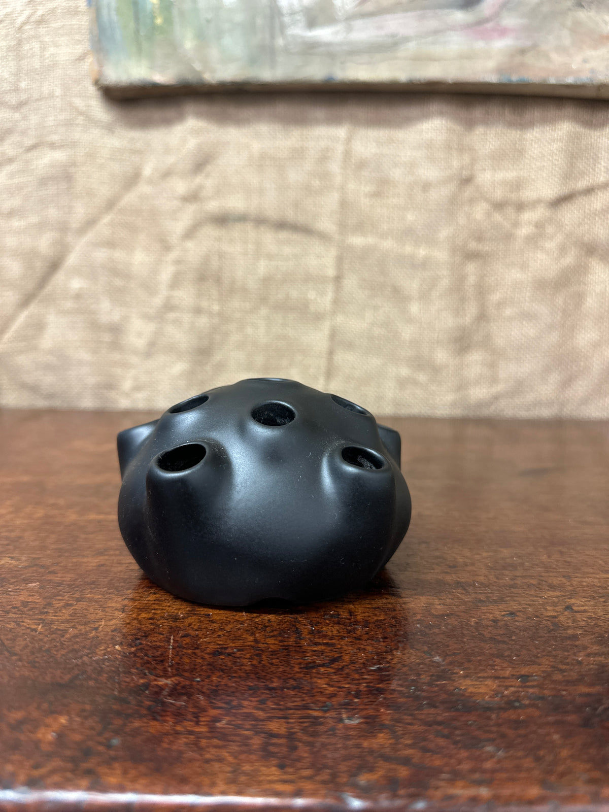 Ceramic Flower Frog Tuba Flower Aid