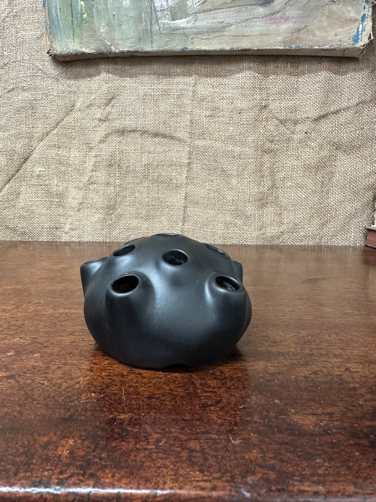 Ceramic Flower Frog Tuba Flower Aid