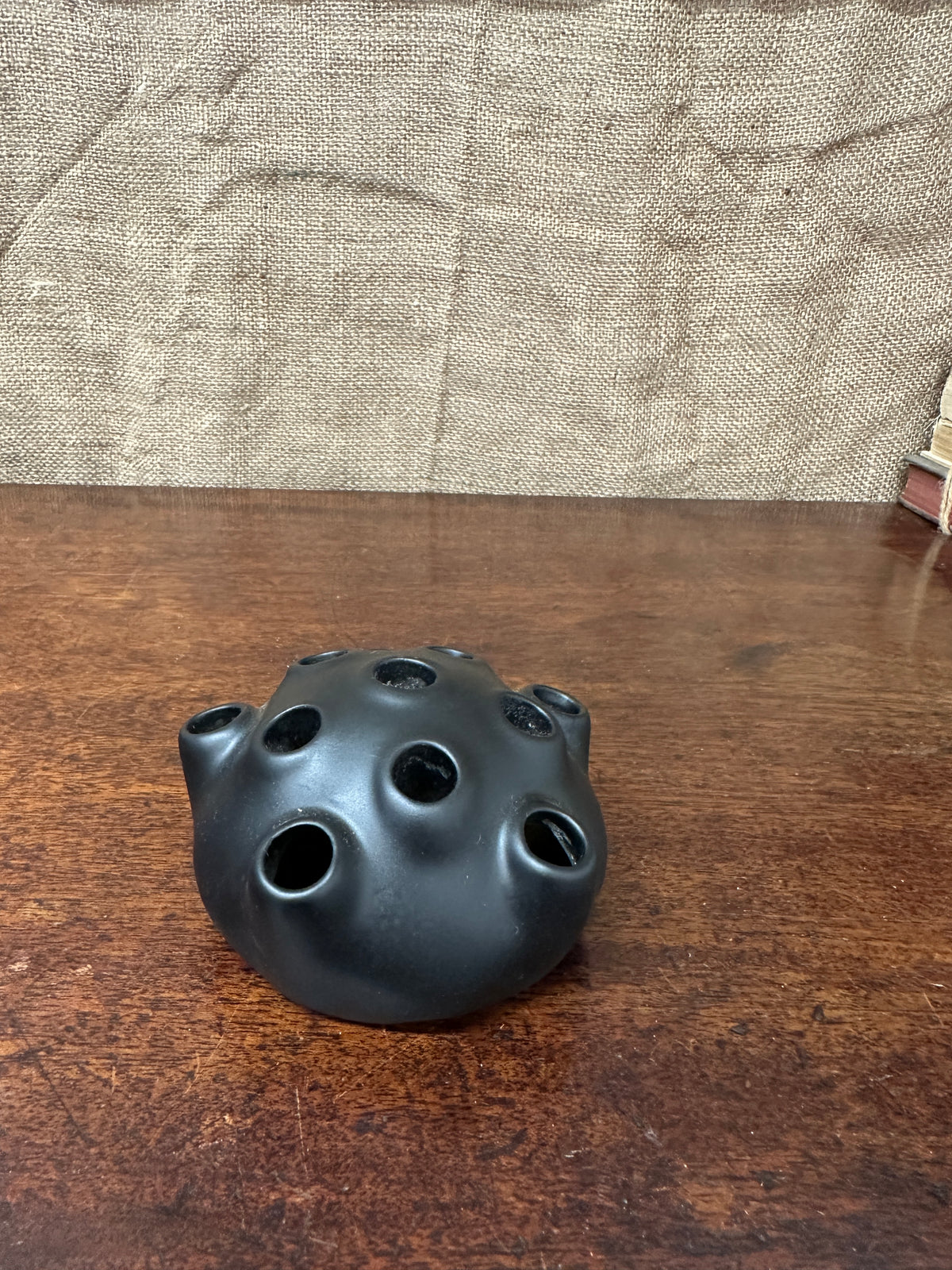 Ceramic Flower Frog Tuba Flower Aid