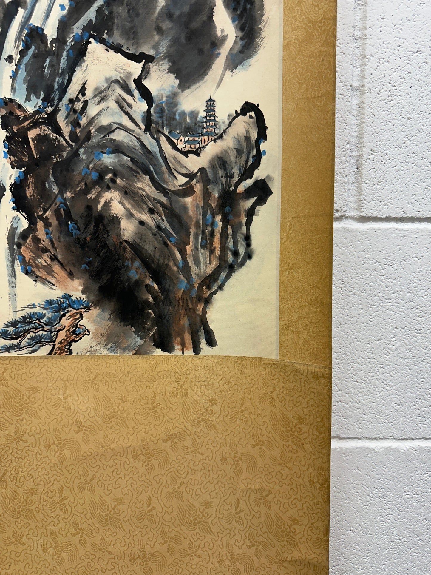 Chinese Ink Wash Hanging Scroll The Blind Mole
