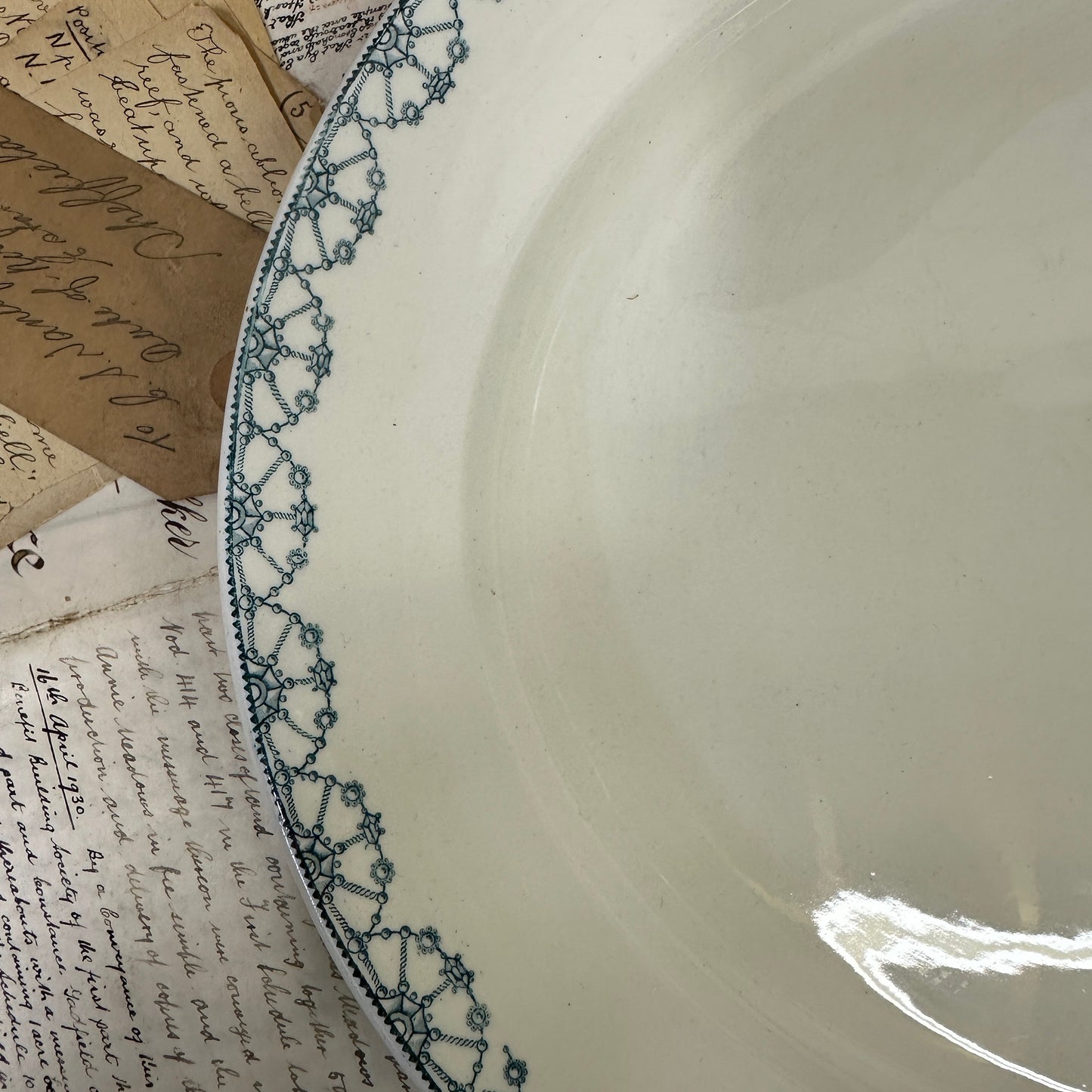 Victorian Platter F Winkle & co