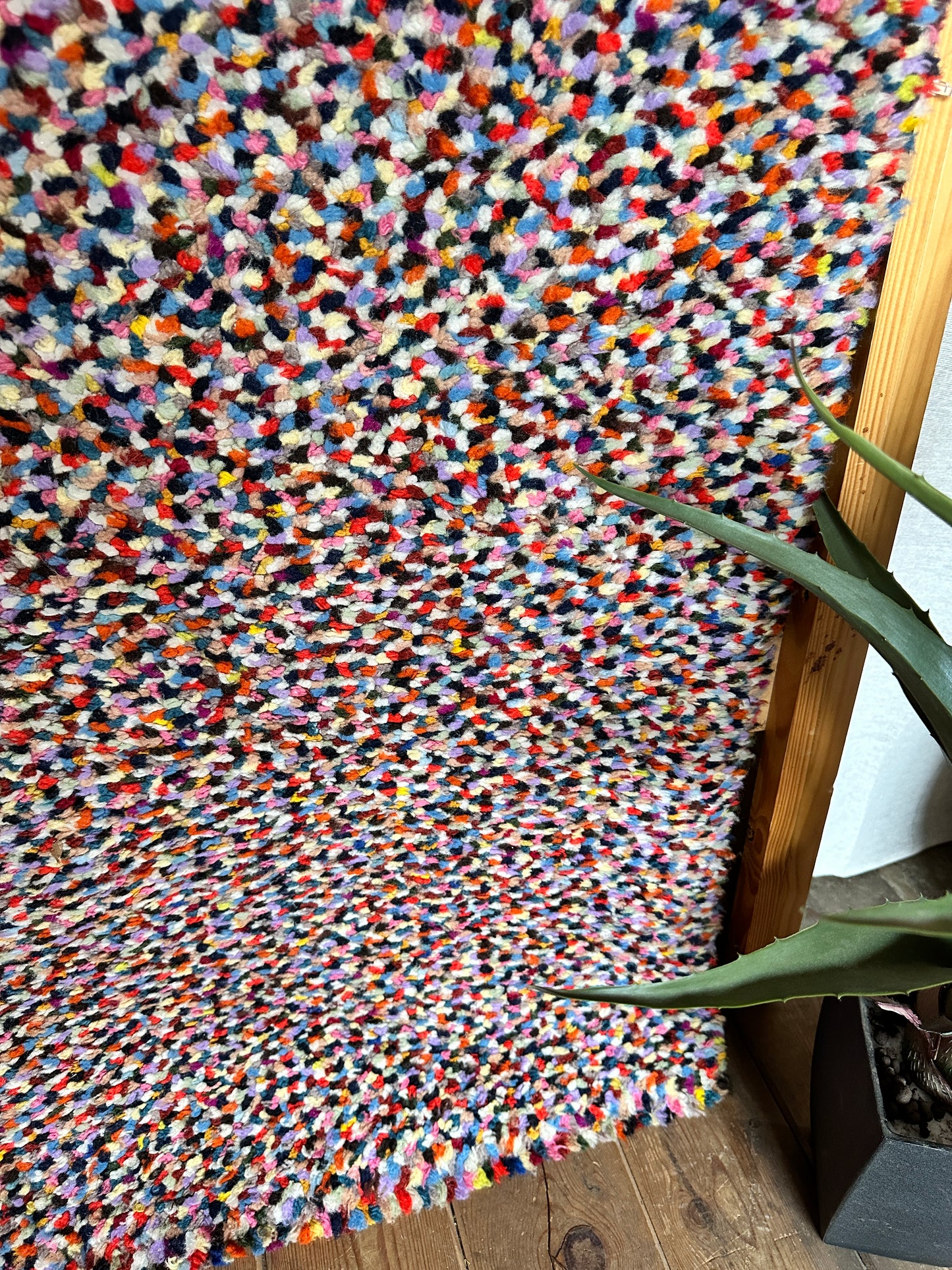 Mid-century Latch Hook Rug Confetti