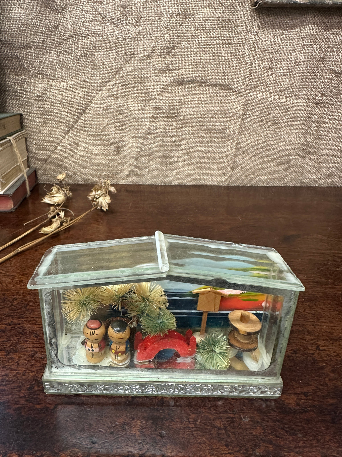 Japanese Miniature Kokeshi Dolls Diorama Box